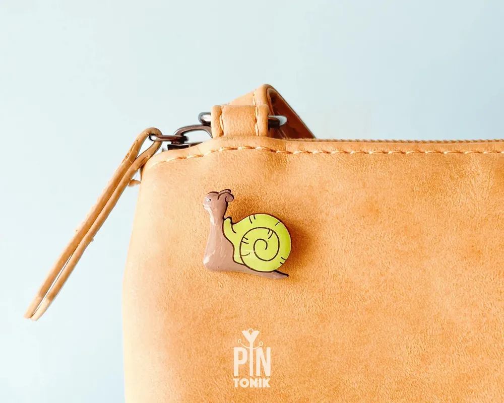 Jewelry - Snail Backpack Pin - PINTONIK