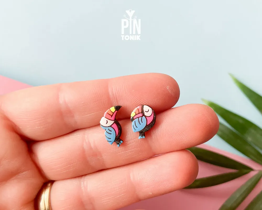 Jewelry - Toucan Stud Earrings - Mismatched Tropical Bird Earrings - Fun Colorful Halloween Costume Jewelry - PINTONIK
