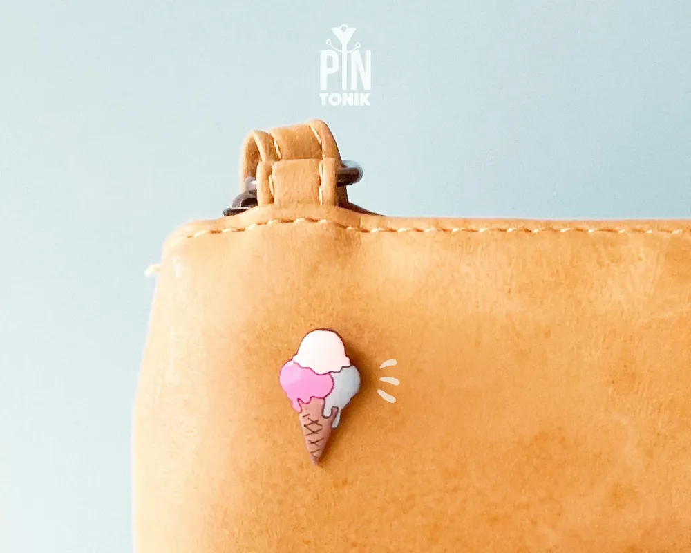 Jewelry - Gelato Lapel Pin - Italian Ice Cream Brooch - Miniature Food Pin - PINTONIK