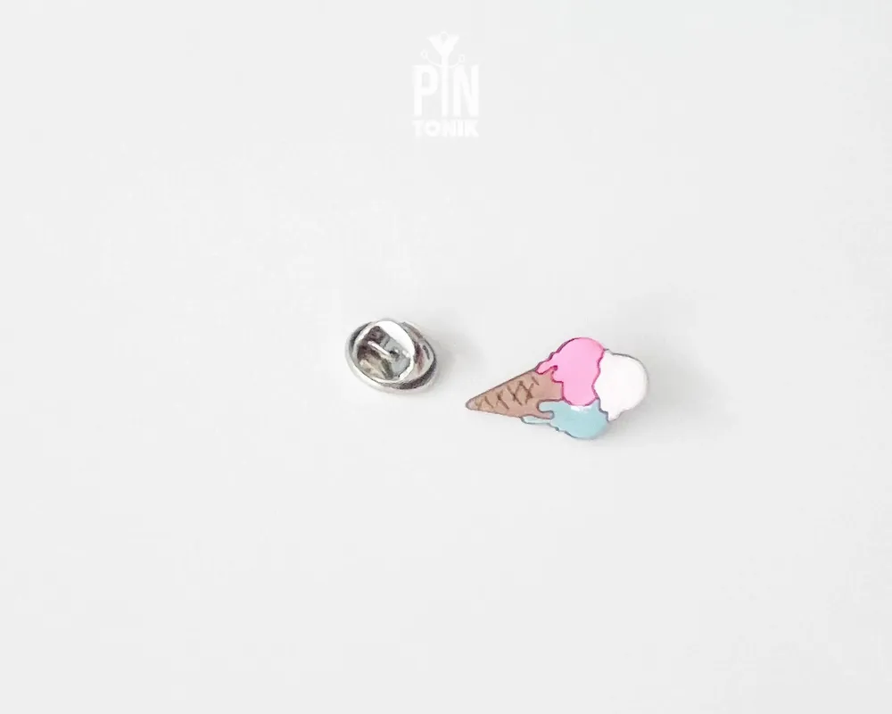 Jewelry - Gelato Lapel Pin - Italian Ice Cream Brooch - Miniature Food Pin - PINTONIK