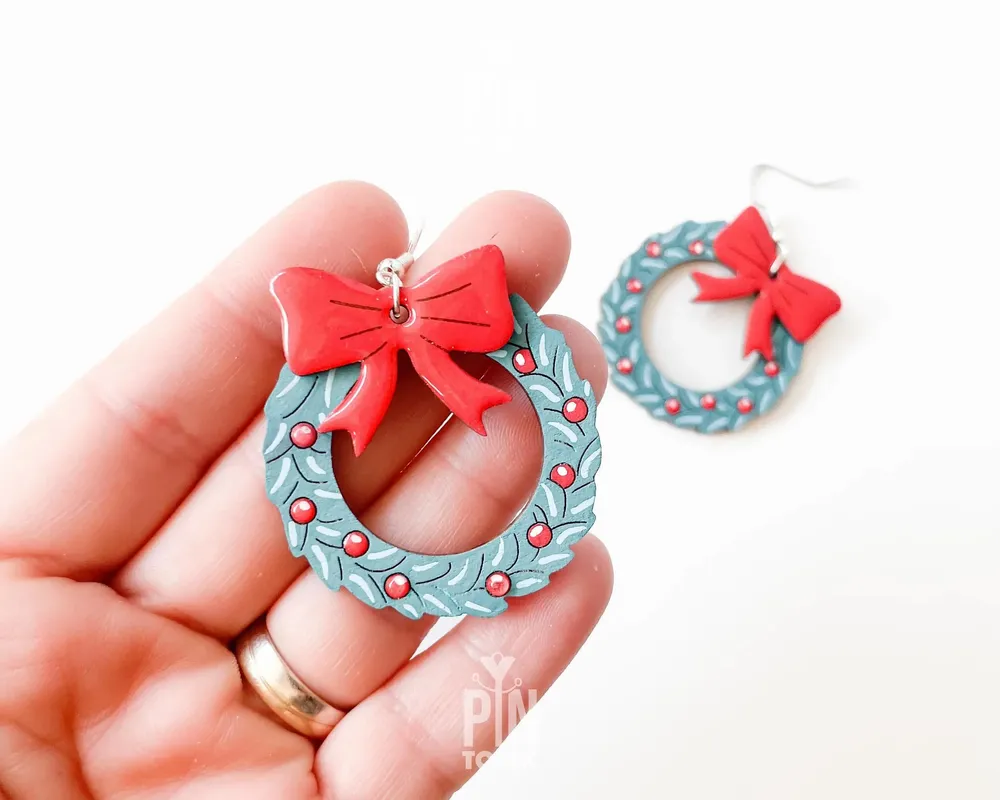 Jewelry - Wood Christmas Wreath Earrings - Sterling Silver Holiday Dangles - PINTONIK