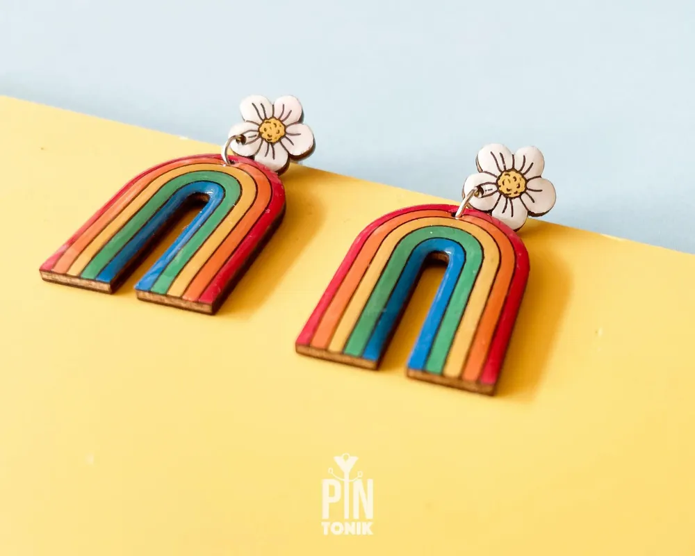 Jewelry - Rainbow Earrings with Daisy Flower - Fun Summer Jewelry - PINTONIK
