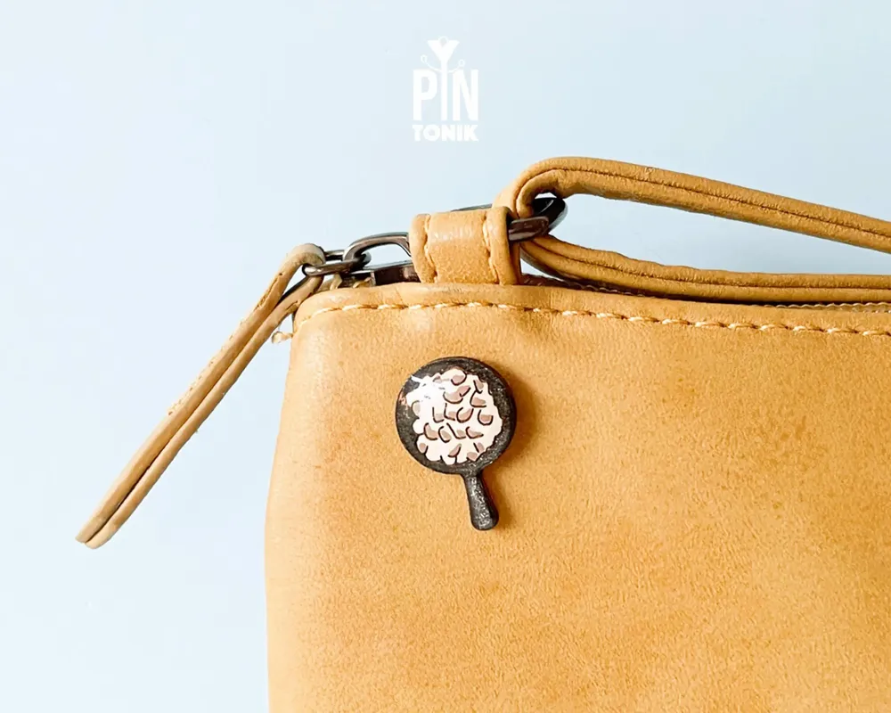 Jewelry - Omelette Pan Chef Lapel Pin - Breakfast Fried Eggs Badge - Kaiserschmarrn Ita Bag Pin - PINTONIK