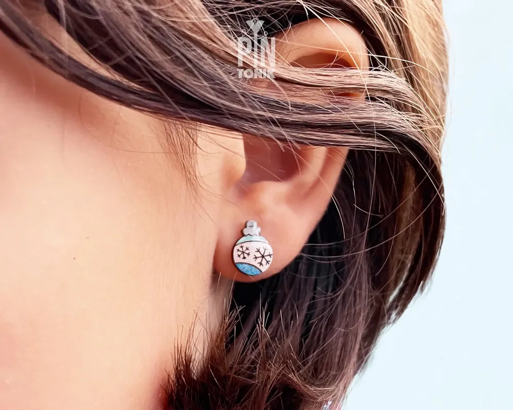 Bijoux - Boucles d'oreilles puces rétro motif Noël - Boucles d'oreilles flocons de neige vintage - Les Fêtes de Noël - PINTONIK