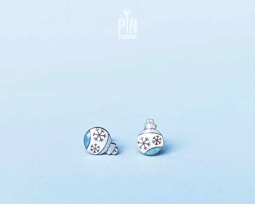 Bijoux - Boucles d'oreilles puces rétro motif Noël - Boucles d'oreilles flocons de neige vintage - Les Fêtes de Noël - PINTONIK