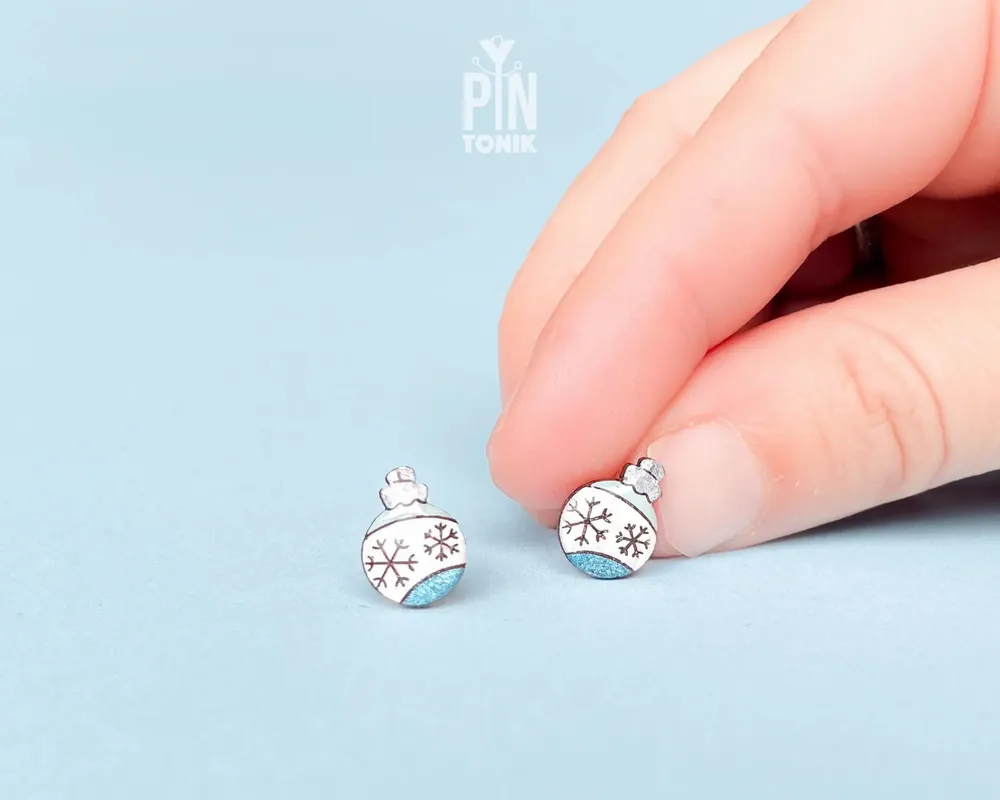Bijoux - Boucles d'oreilles puces rétro motif Noël - Boucles d'oreilles flocons de neige vintage - Les Fêtes de Noël - PINTONIK