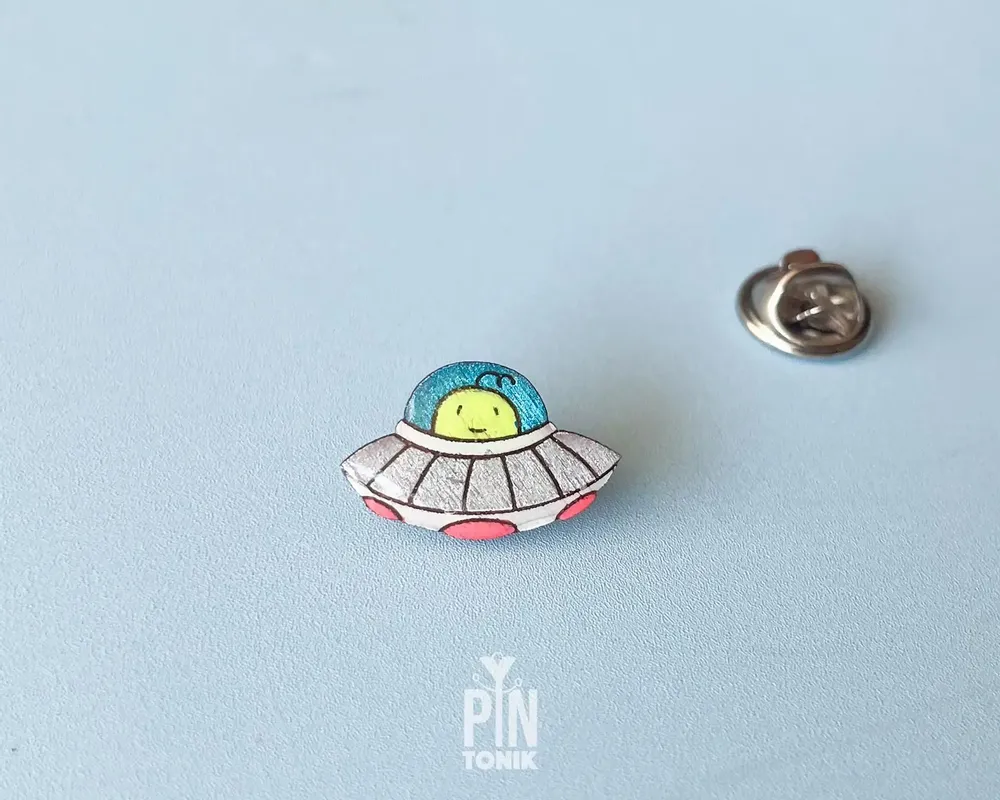 Bijoux - Broche soucoupe volante : Broche extraterrestre originale, cadeau sur le thème de l'astronomie - PINTONIK