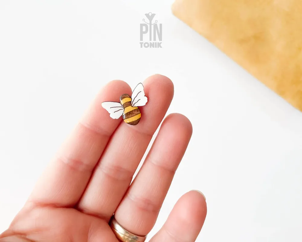 Bijoux - Broche abeille en bois - Broche insecte - PINTONIK