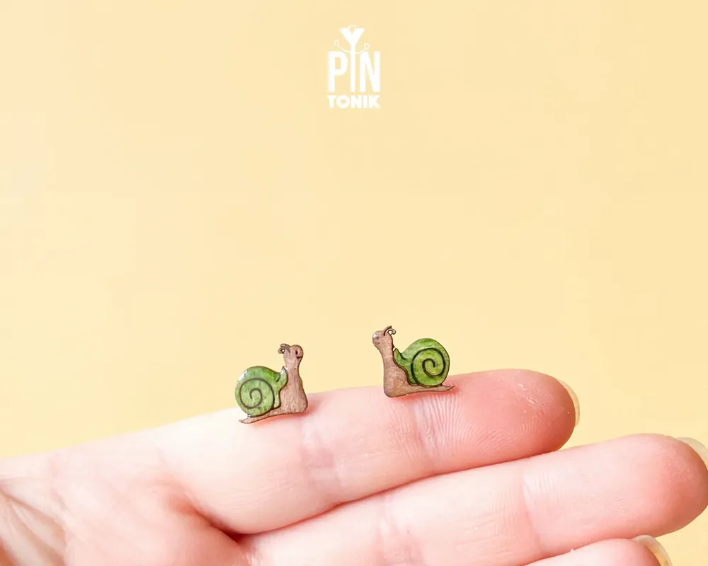 Jewelry - Wooden Snail Stud Earrings - PINTONIK