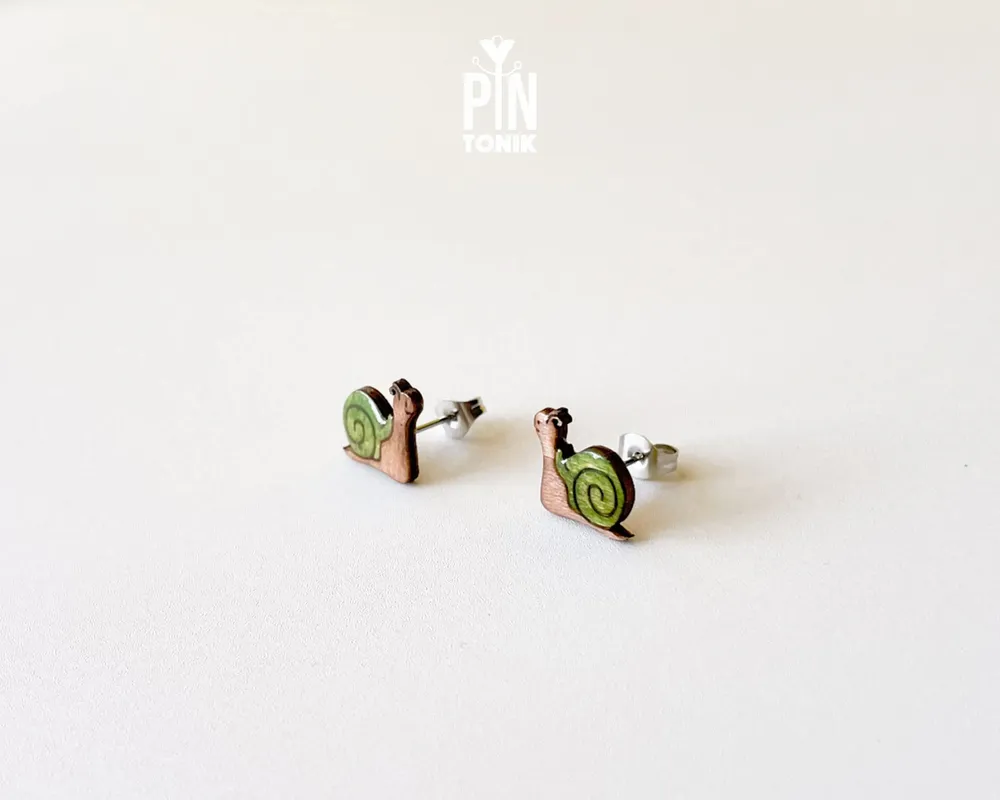 Jewelry - Wooden Snail Stud Earrings - PINTONIK