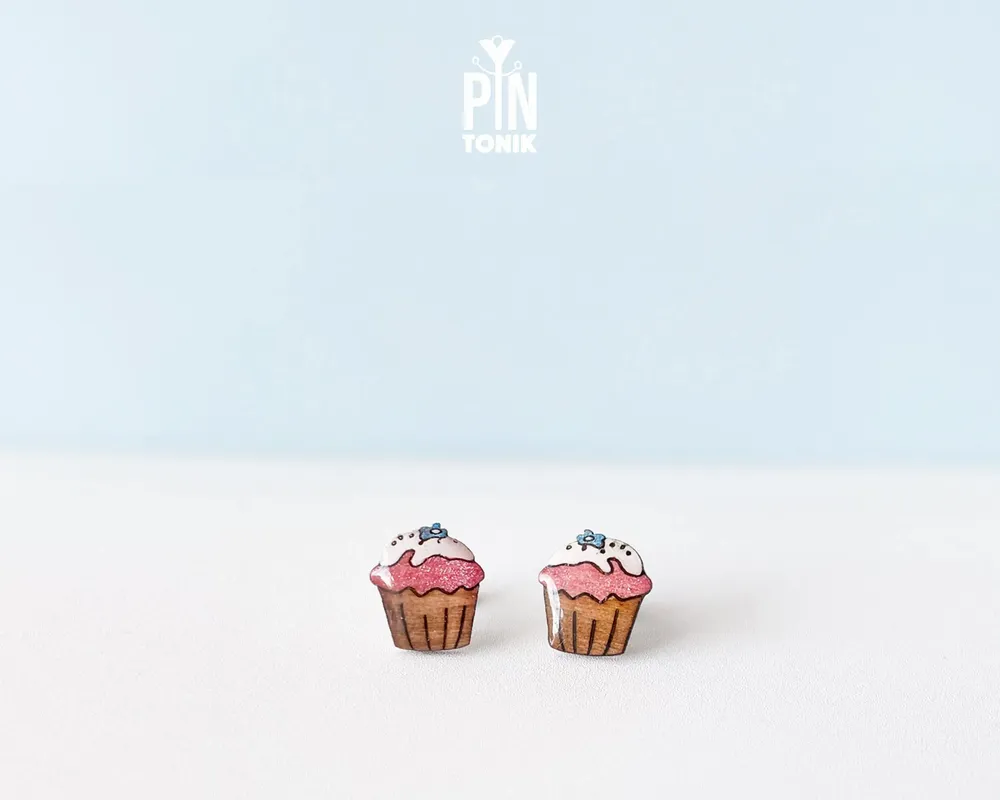 Bijoux - Boucles d'oreilles fantaisie roses fuchsia « Muffin gourmand » - Idée cadeau pâtisserie pour jeune maman ou adolescente - PINTONIK