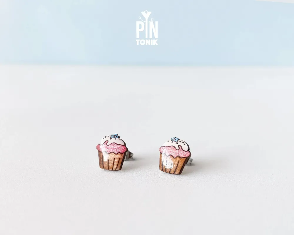 Bijoux - Boucles d'oreilles fantaisie roses fuchsia « Muffin gourmand » - Idée cadeau pâtisserie pour jeune maman ou adolescente - PINTONIK