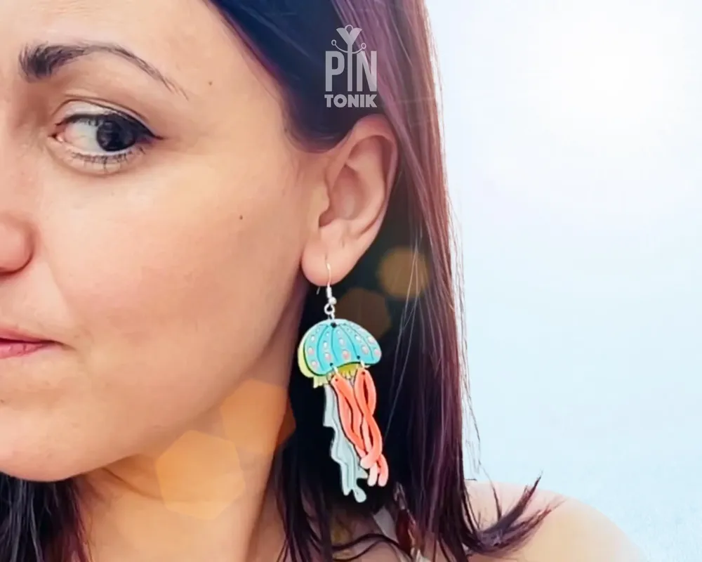 Bijoux - Boucles d'oreilles méduses colorées - Bijoux pour une fête sur la plage - PINTONIK