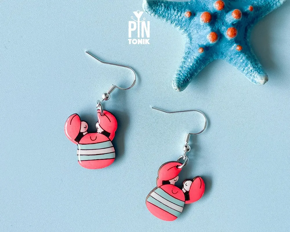 Jewelry - Fun Crab Earrings - Quirky SummerJewelry - Nautical Beach Earrings with Sterling Silver - PINTONIK