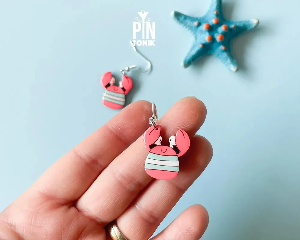 Jewelry - Fun Crab Earrings - Quirky SummerJewelry - Nautical Beach Earrings with Sterling Silver - PINTONIK