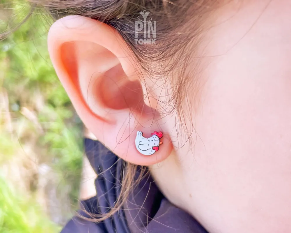 Bijoux - Boucles d'oreilles à clous en forme de poulet rigolo - Bijoux en bois pour maman poule - PINTONIK