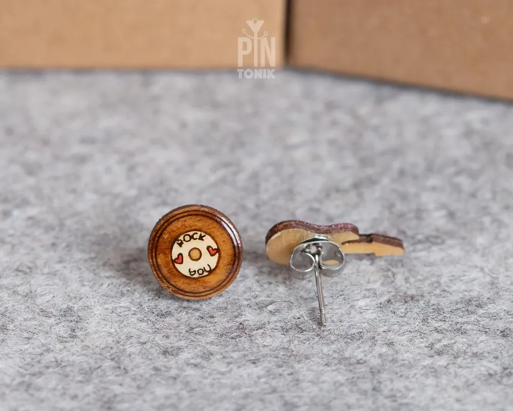 Bijoux - Boucles d'oreilles dépareillées guitare électrique et vinyle - Cadeaux rock'n'roll pour professeur de musique - PINTONIK