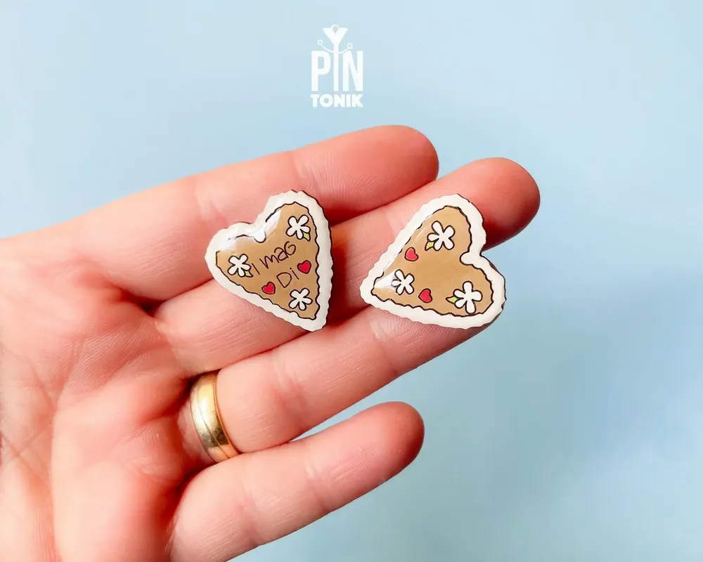 Jewelry - Gingerbread Heart Oktoberfest Pin - Sugar Cookie Christmas Brooch - PINTONIK