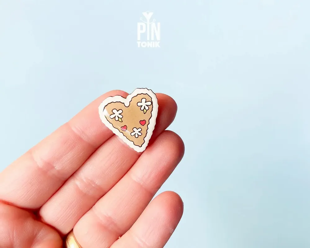 Jewelry - Gingerbread Heart Oktoberfest Pin - Sugar Cookie Christmas Brooch - PINTONIK