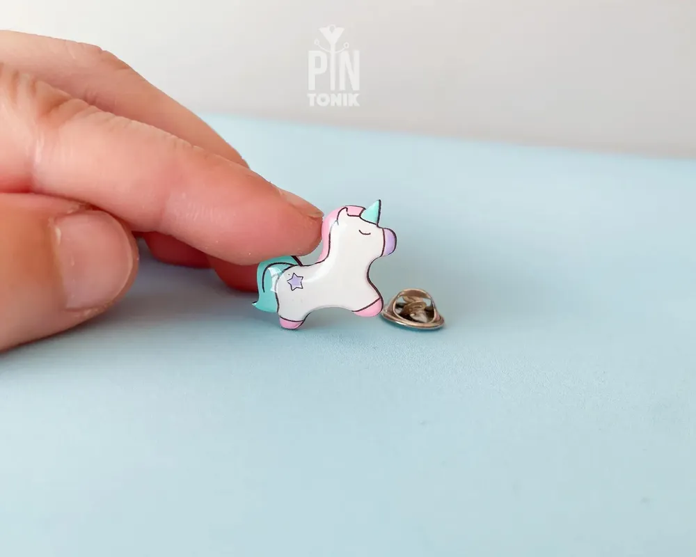 Bijoux - Broche Licorne en Bois - Bijou Fantaisie Magique - Broche Pastel Conte de Fées pour Sac Ita - PINTONIK