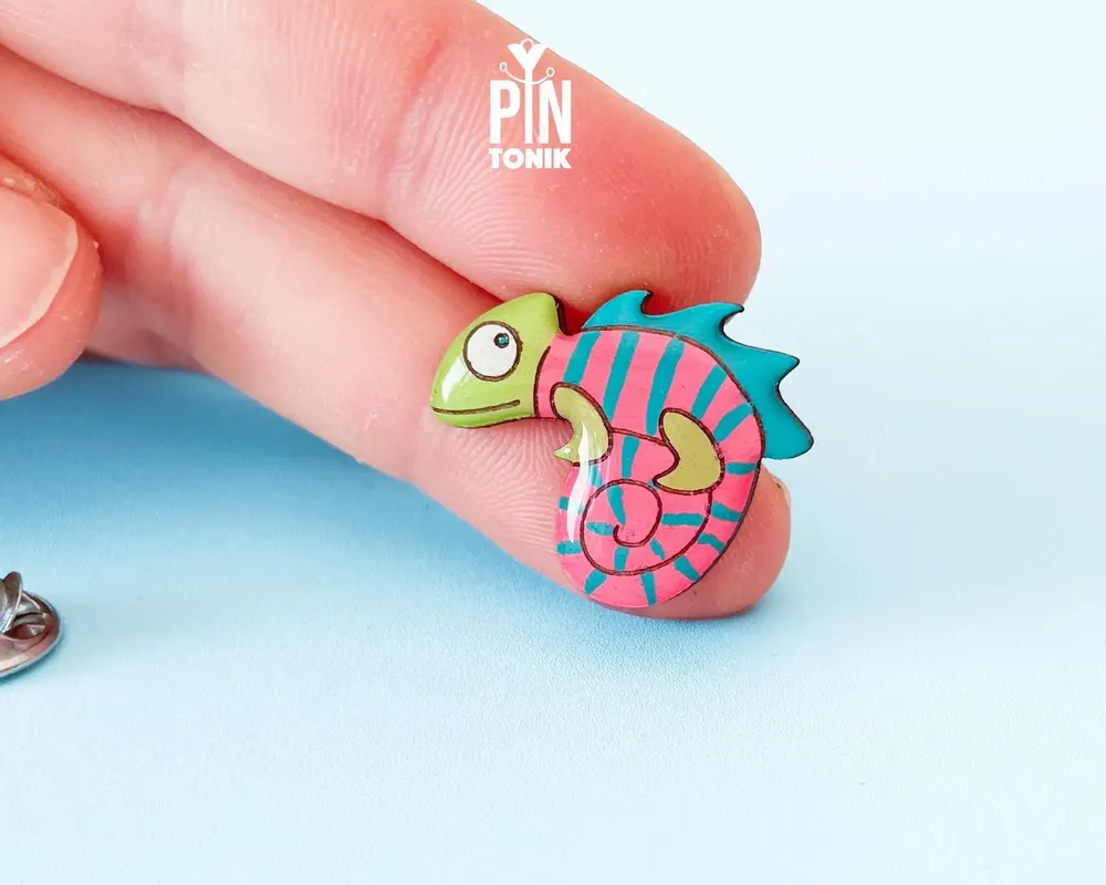 Jewelry - Chameleon Pin - Gecko Lizard Button Accessories - Animal Cosplay Brooch - PINTONIK