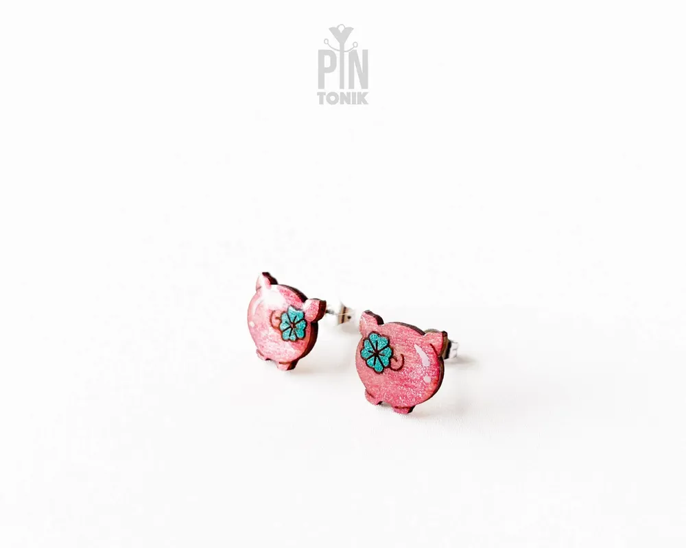 Bijoux - Boucles d'oreilles pendantes en bois représentant un cochon - Boucles d'oreilles animaux de la ferme - PINTONIK