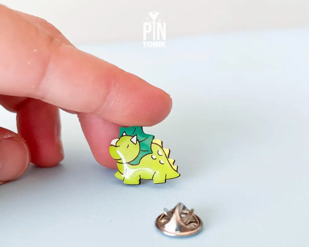 Jewelry - Triceratops Pin - Dinosaur Paleontology Gifts - Fun Animal Brooch - PINTONIK