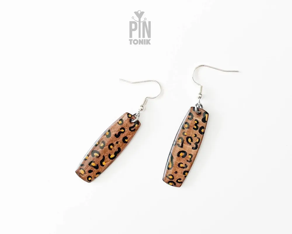Jewelry - Animal Print Dangle Earrings - Retro Leopard Jewelry - Safari Animal Lover - PINTONIK