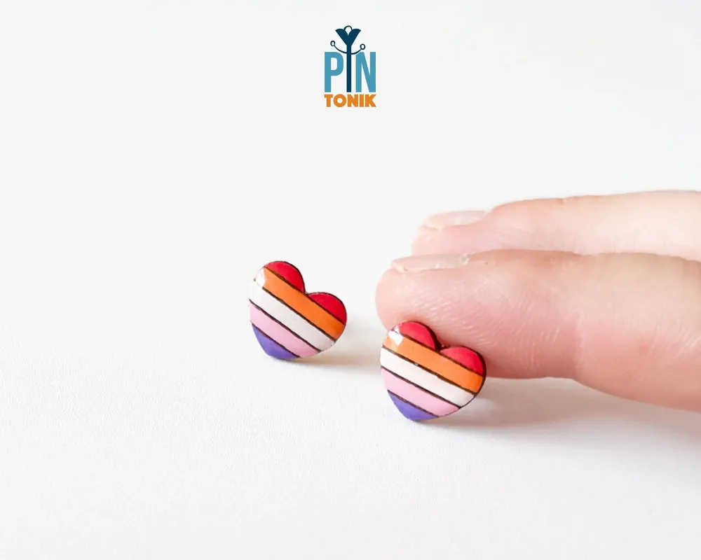 Jewelry - Lesbian Pride Earrings - Rainbow Heart Studs - PINTONIK