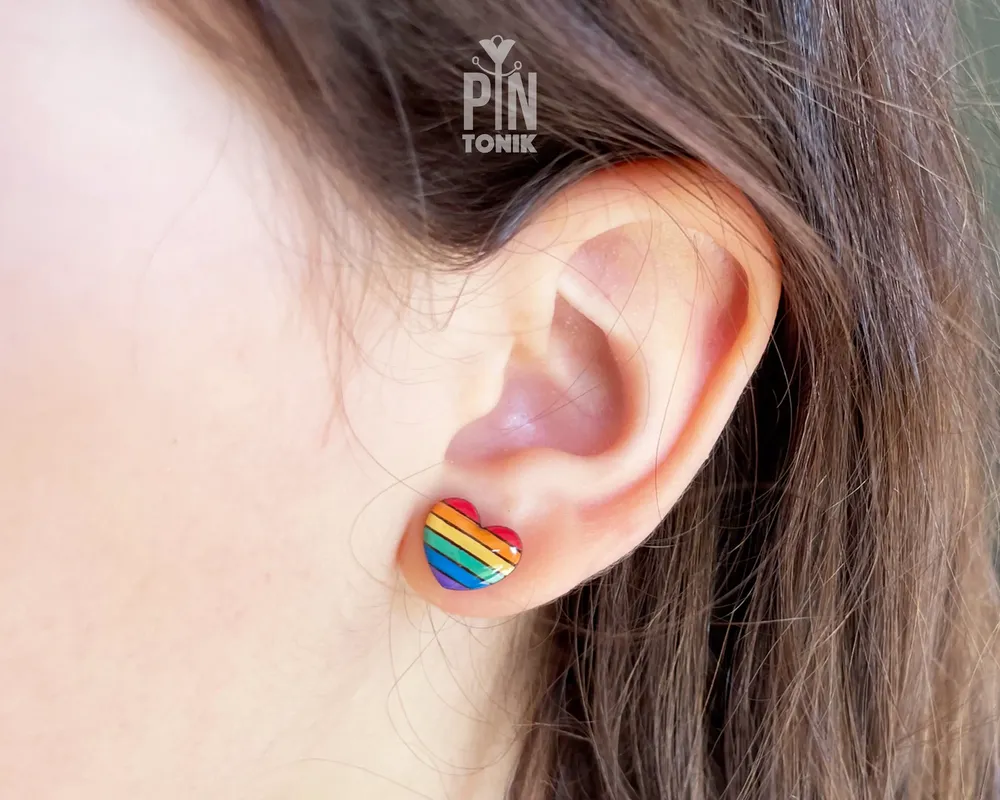 Bijoux - Boucles d'oreilles cœur drapeau arc-en-ciel - Bijoux LGBT - PINTONIK