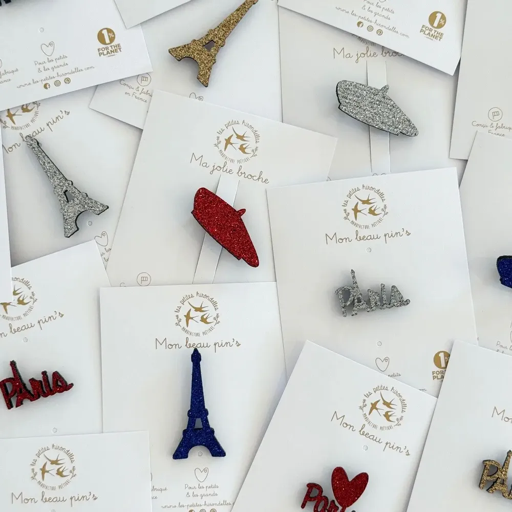 Gifts - Wooden or glitter brooches, clips, keychains and buckles - LES PETITES HIRONDELLES