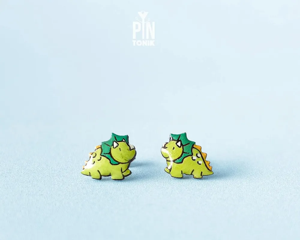 Bijoux - Boucles d'oreilles Triceratops - Bijoux dinosaure en bois - PINTONIK