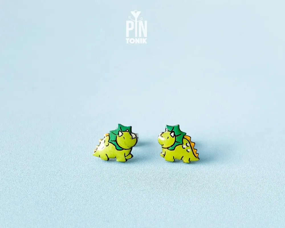 Bijoux - Boucles d'oreilles Triceratops - Bijoux dinosaure en bois - PINTONIK