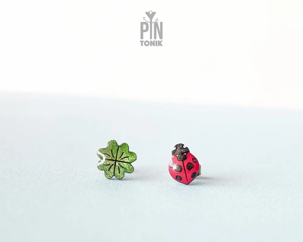 Jewelry - Good Luck Ladybug Earrings - Ladybird Beetle Stud Earrings - Tiny Insect Jewelry - Four Leaf Clover - PINTONIK
