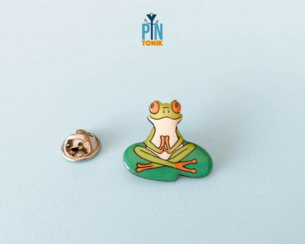 Jewelry - Zen Yoga Frog Pin - Wood Red-Eyed Tree Frog Accessories - PINTONIK
