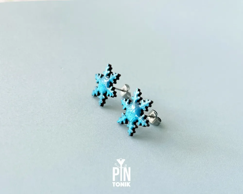 Jewelry - Oversized Snowflake Stud Earrings - Fun Christmas Jewelry - PINTONIK