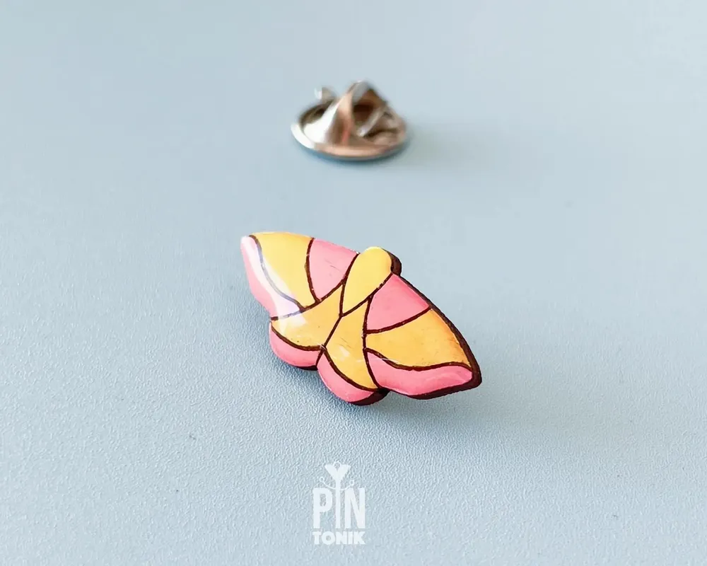 Jewelry - Rosy Maple Moth Pin - Pink Insect Brooch - PINTONIK
