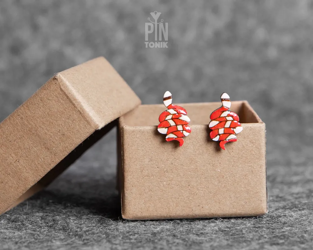 Bijoux - Boucles d'oreilles puces serpent - Bijoux Wicca d'Halloween avec serpent - Boucles d'oreilles sorcières et originales - PINTONIK