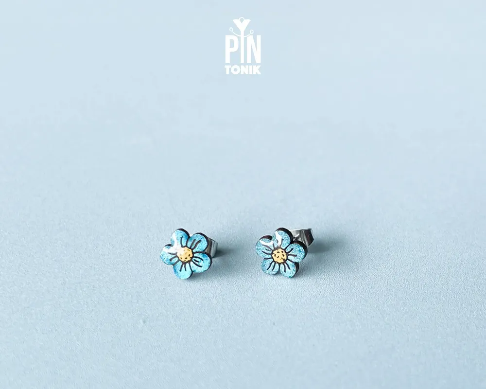 Jewelry - Forget Me Not Stud Earrings - Boho Wood Flower Earrings - PINTONIK