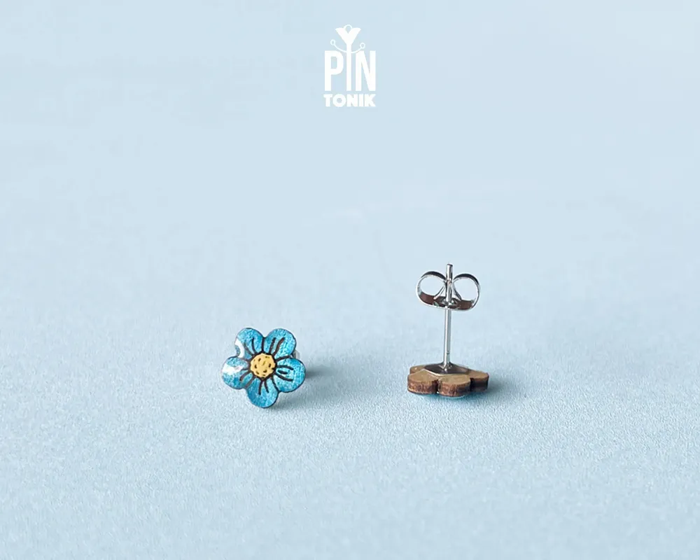 Jewelry - Forget Me Not Stud Earrings - Boho Wood Flower Earrings - PINTONIK
