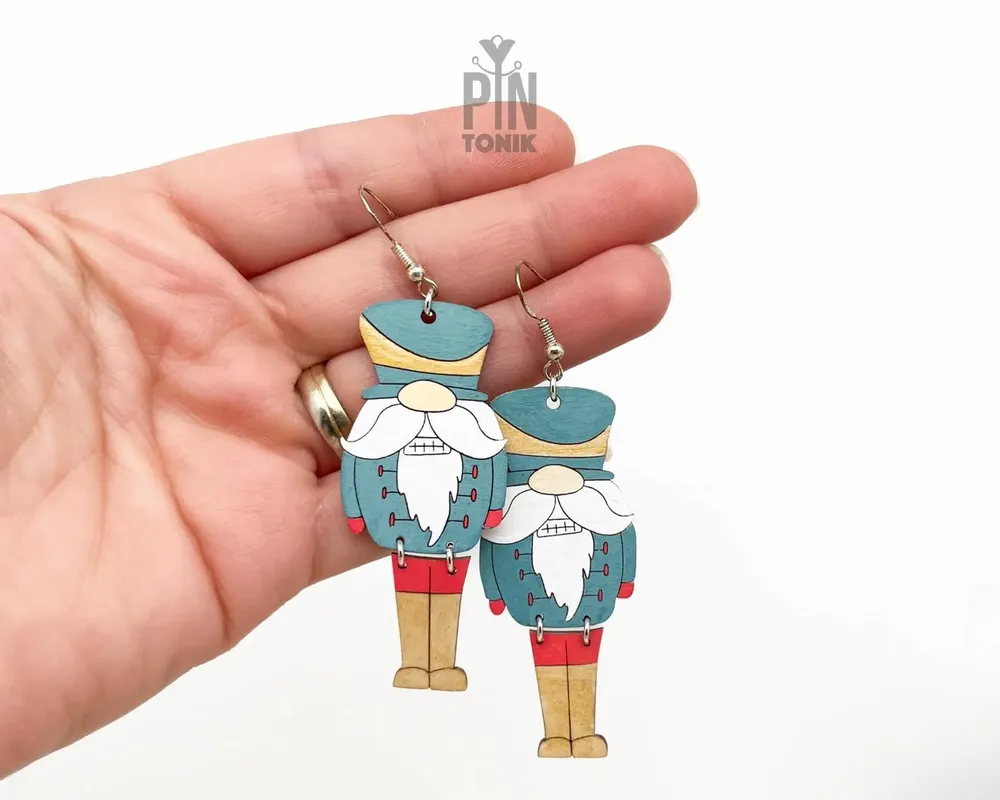 Bijoux - Boucles d'oreilles Casse-Noisette de Noël - Boucles d'oreilles fantaisie - Bijoux amusants à glisser dans une chaussette de Noël - PINTONIK