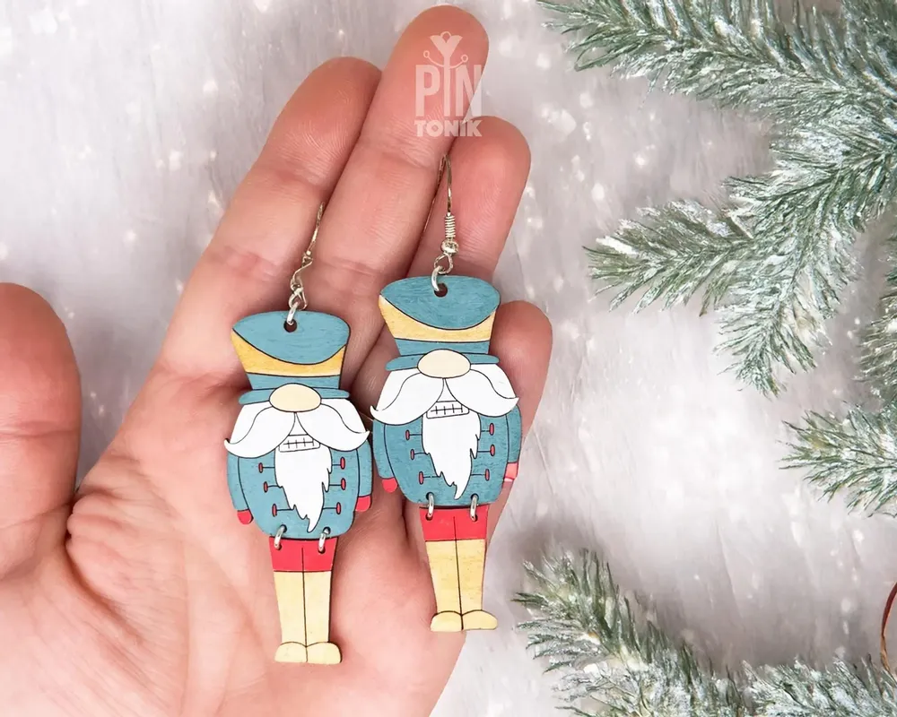 Bijoux - Boucles d'oreilles Casse-Noisette de Noël - Boucles d'oreilles fantaisie - Bijoux amusants à glisser dans une chaussette de Noël - PINTONIK