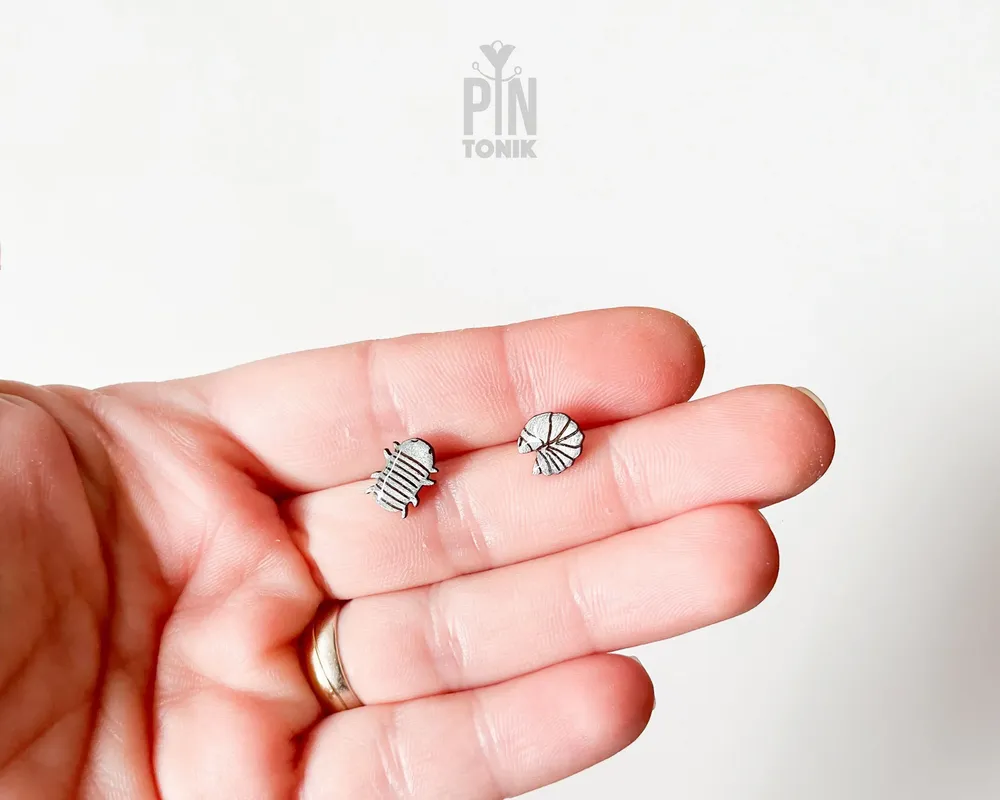 Bijoux - Boucles d'oreilles isopodes dépareillées - Bijoux originaux en forme de cloporte - Accessoire de déguisement d'Halloween - PINTONIK