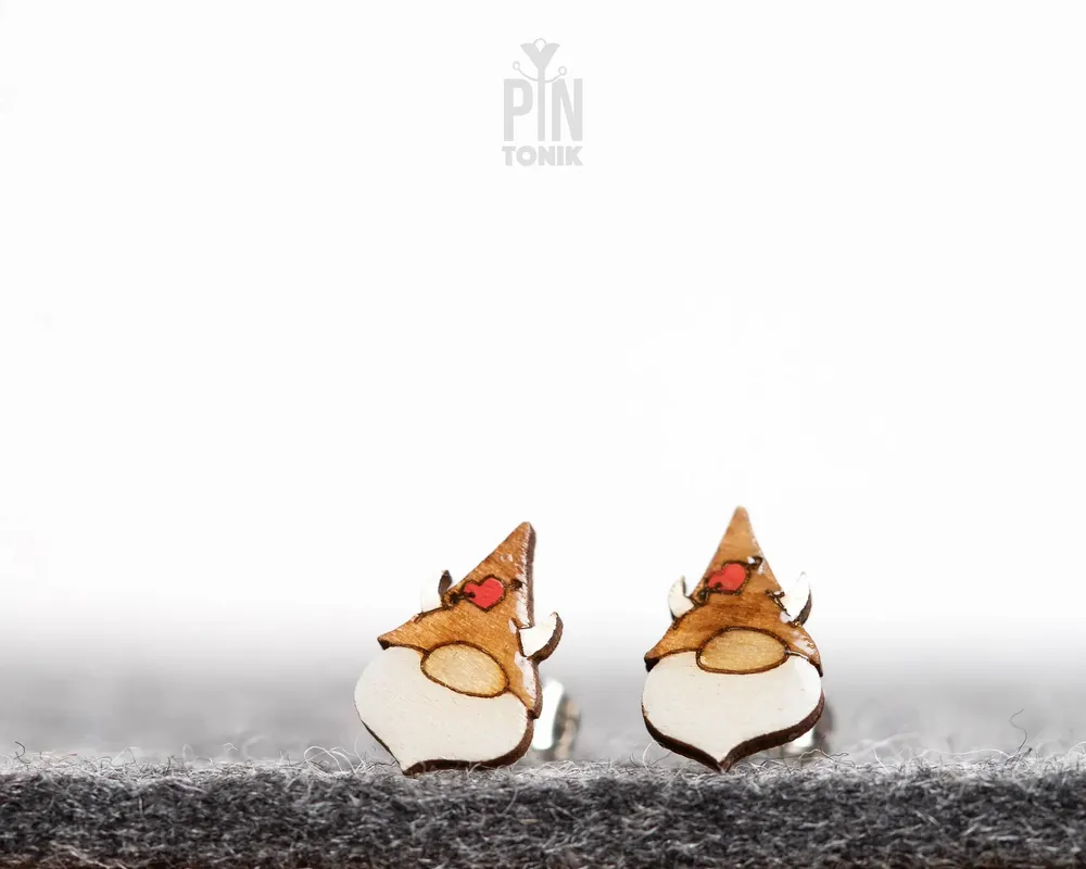 Bijoux - Boucles d'oreilles fantaisie style gnome viking miniature, puces d'oreilles tendance et mignonnes, cadeau idéal pour une adolescente, son 21e anniversaire ou sa meilleure amie. - PINTONIK