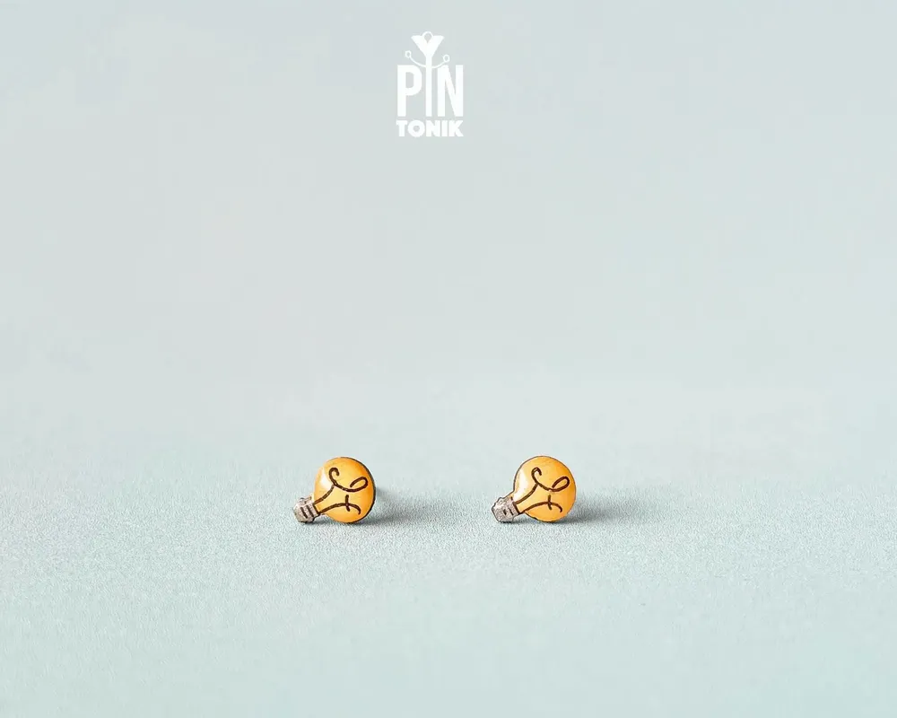 Bijoux - Boucles d'oreilles mini ampoules - Bijoux scientifiques geek - Cadeau amusant pour électricien - Accessoire ampoule « Bright Idea » - PINTONIK