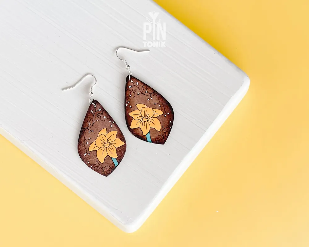 Bijoux - Boucles d'oreilles jonquille jaune - Bijoux floraux fantaisistes en bois - PINTONIK