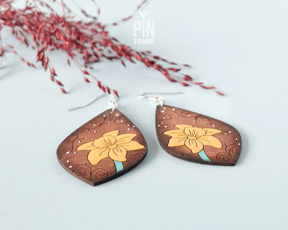 Bijoux - Boucles d'oreilles jonquille jaune - Bijoux floraux fantaisistes en bois - PINTONIK