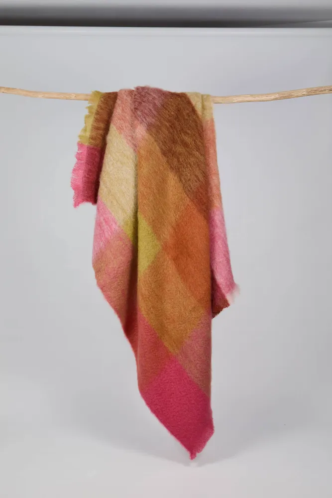 Throw blankets - Serenity Plaid - MANTAS EZCARAY