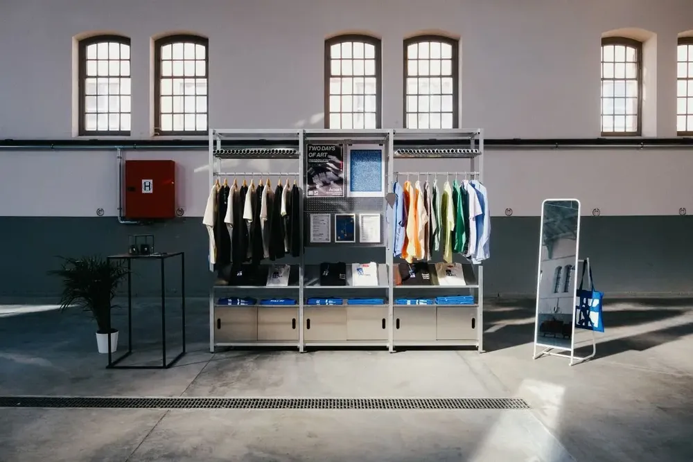 Bibliothèques - rayon belge - SALU étagère - BELGIUM IS DESIGN