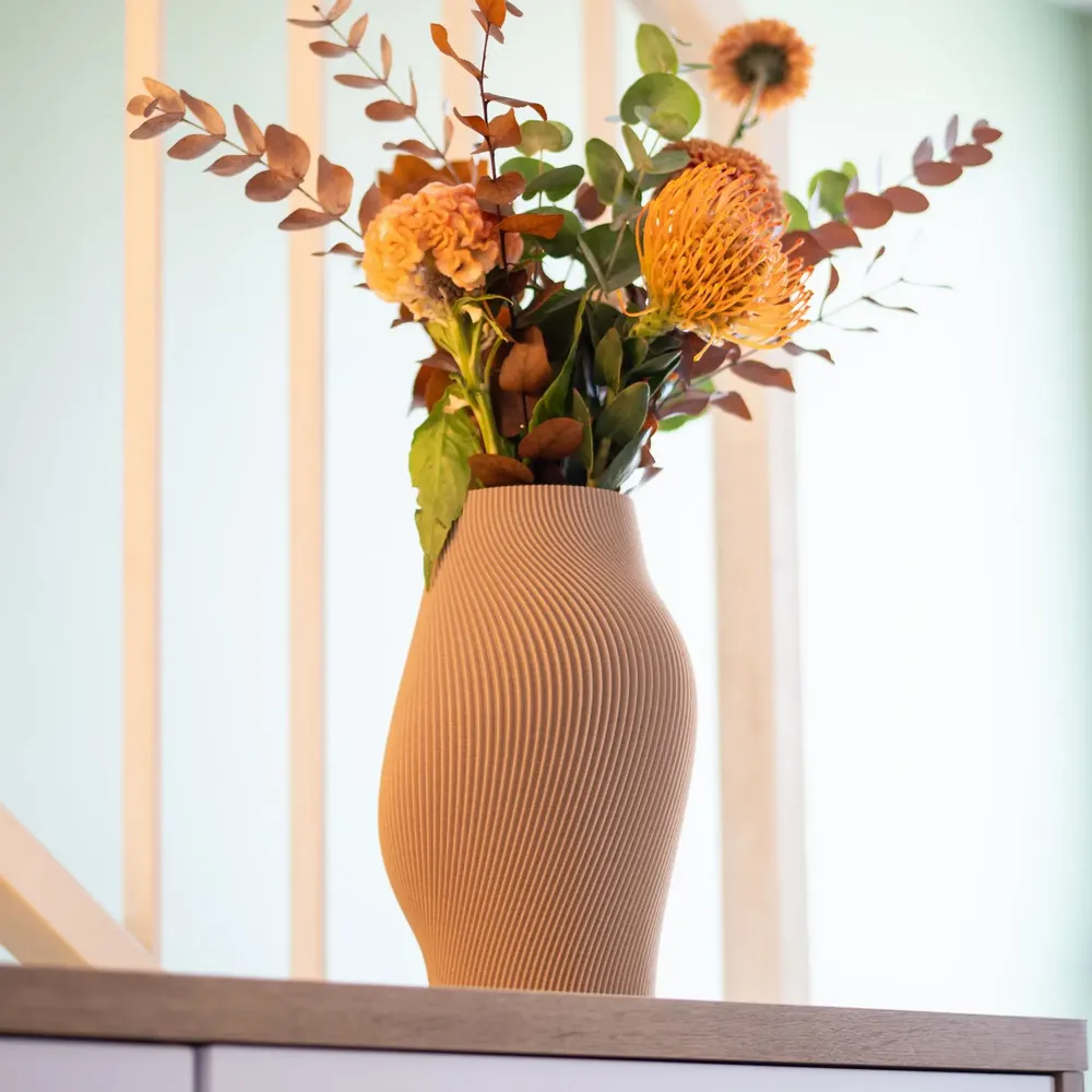 Vases - Modern designer vase for flowers Weightless - 20cm - FILAMENT